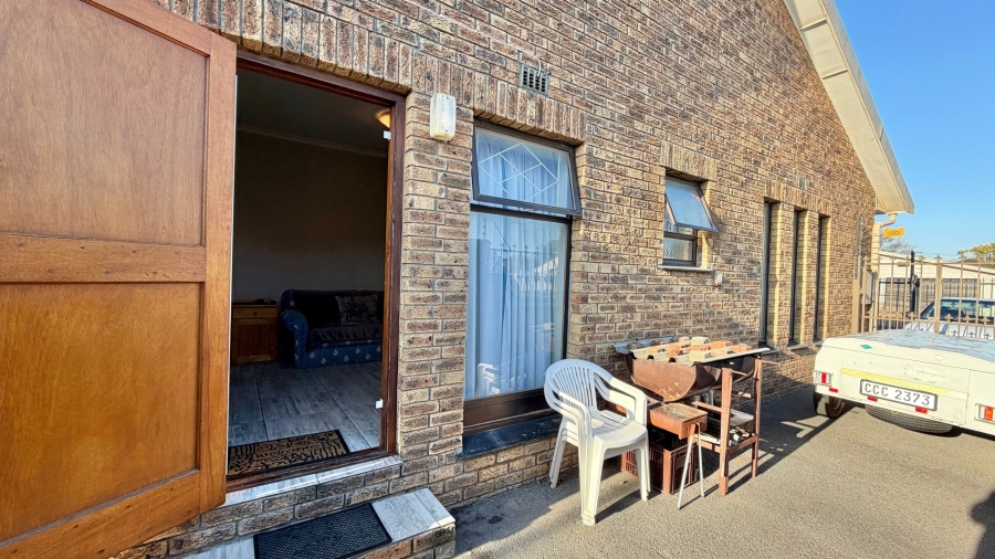 4 Bedroom Property for Sale in The Palms Western Cape
